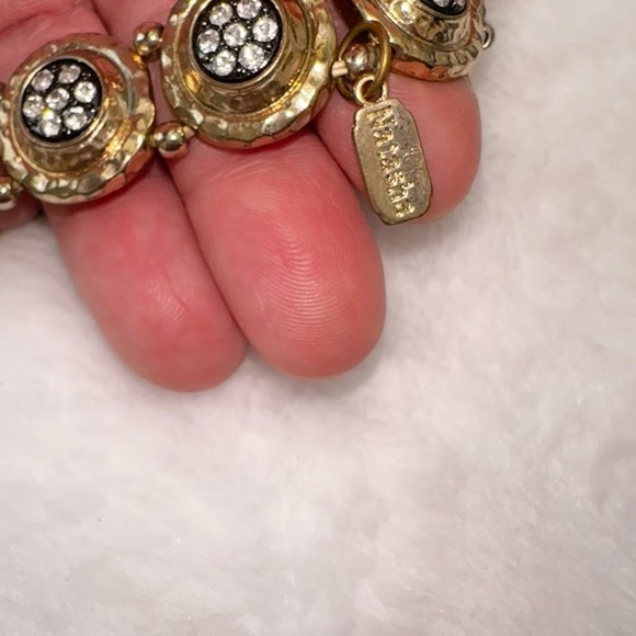 Natasha Gold and rhinestone stretch Bracelet - Picture 2 of 4